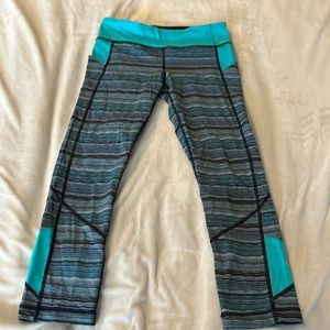 Lululemon leggings: size 4, 23”